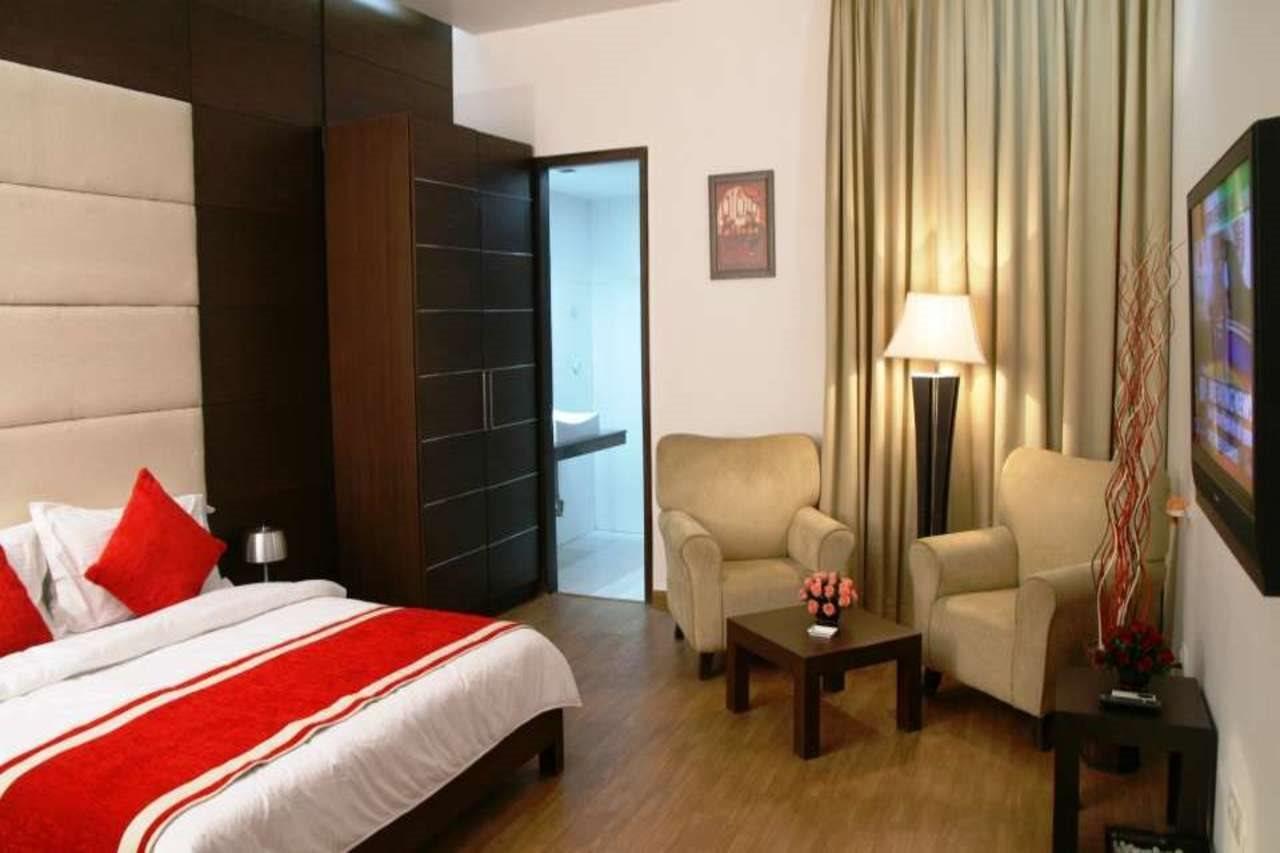 Hotel La Suite New Delhi Eksteriør billede