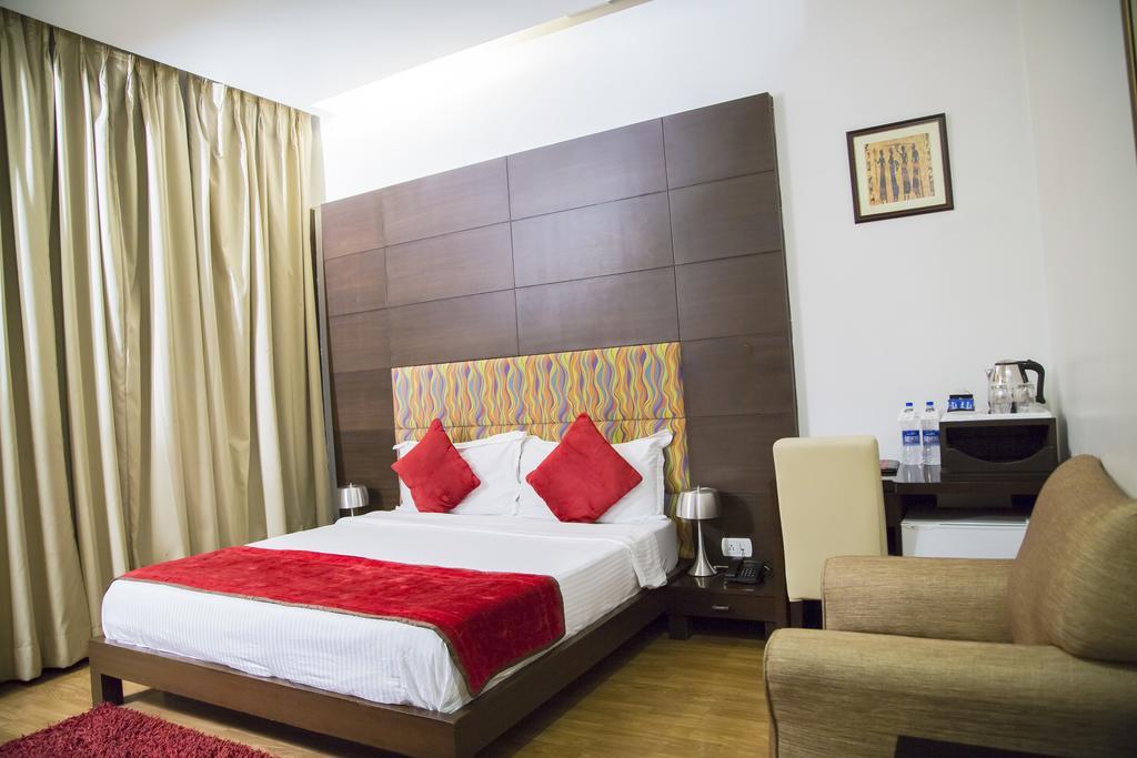 Hotel La Suite New Delhi Eksteriør billede