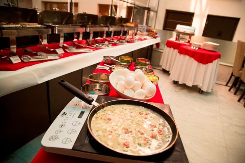 Hotel La Suite New Delhi Eksteriør billede