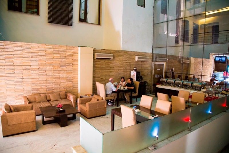 Hotel La Suite New Delhi Eksteriør billede